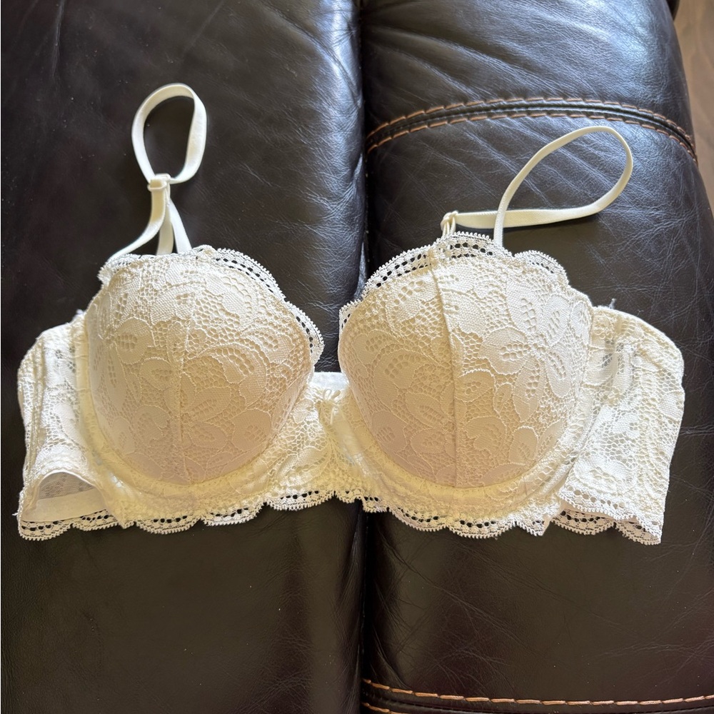 Aerie Elegant Cream Lace Adjustable Bra